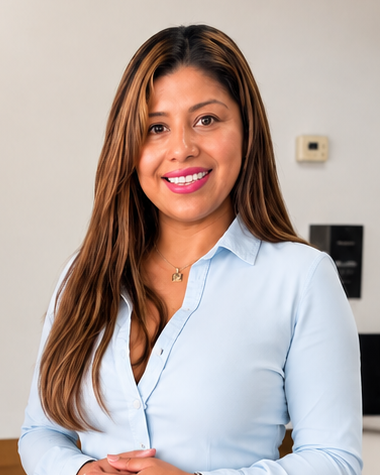 Portrait of Evelyn Santos, President of Rise Haven Foundation